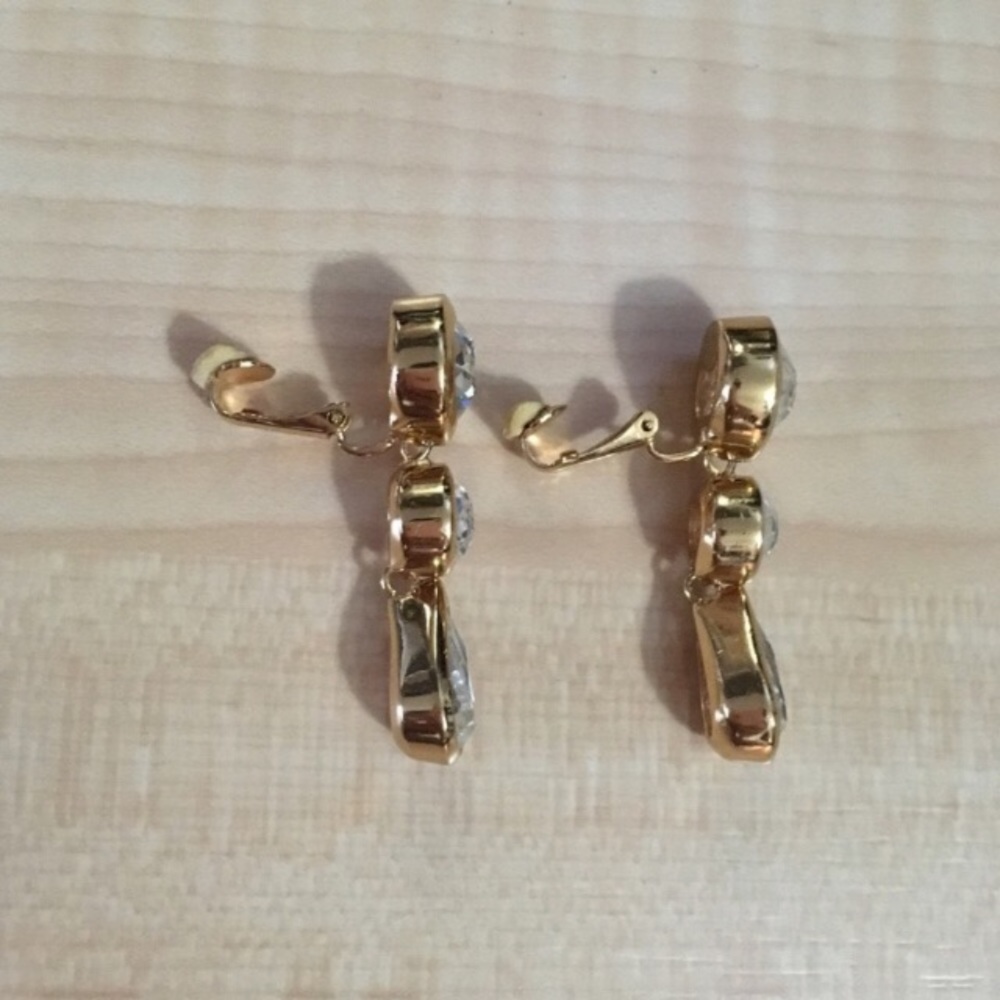 Christian Dior clip on earrings - Picture 3 of 4
